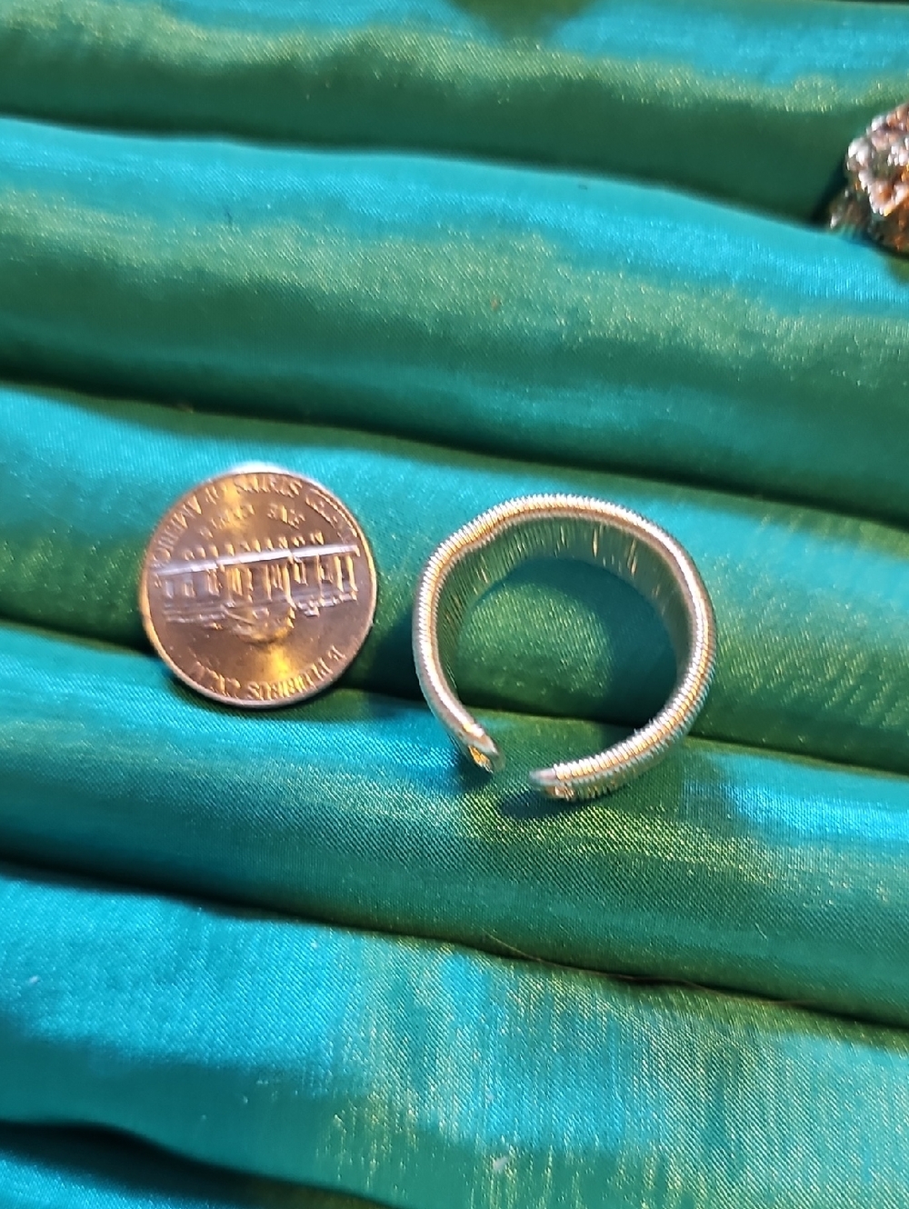 Beautiful String Adjustable Ring - Picture 2 of 5
